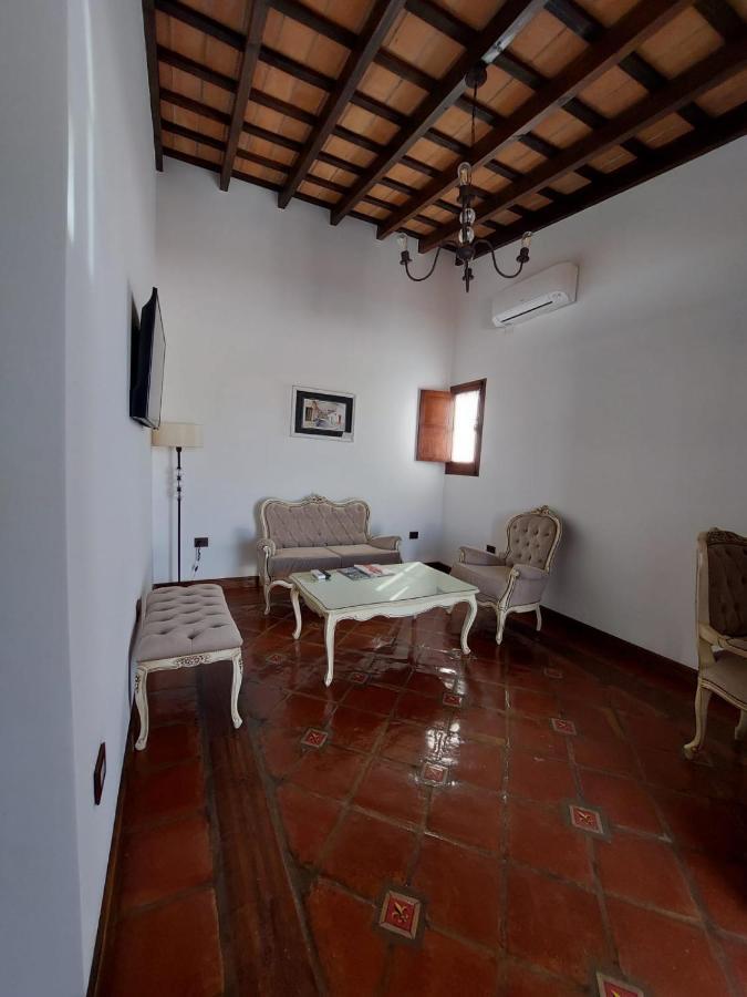 Iraola Hotel Boutique Cafayate Exterior photo